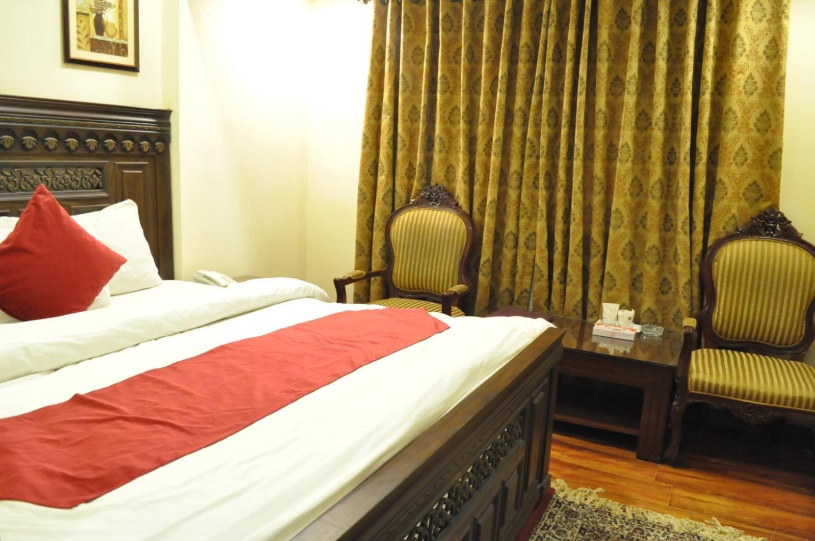 Diplomat Hotel Islamabad Eksteriør billede