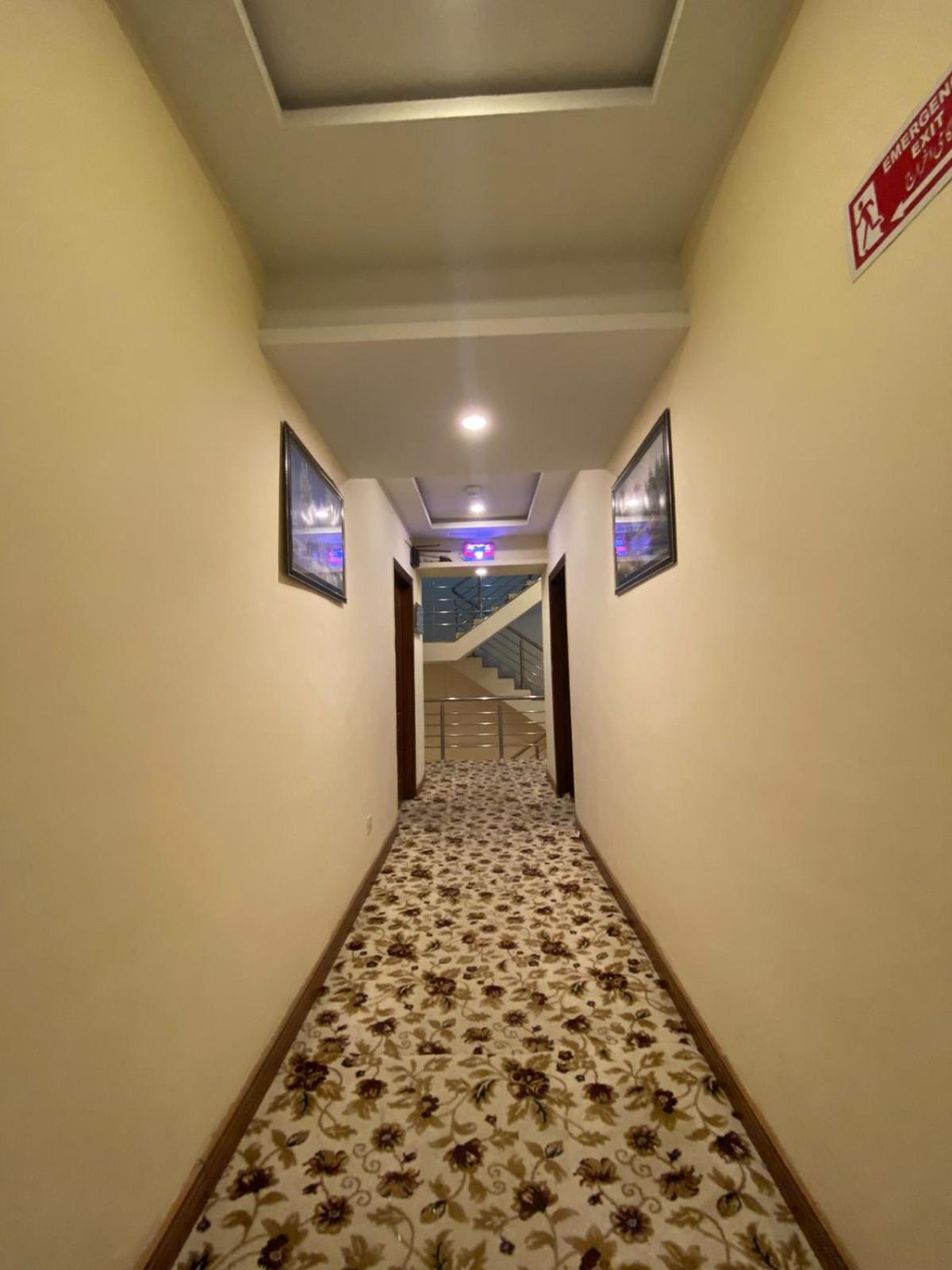 Diplomat Hotel Islamabad Eksteriør billede