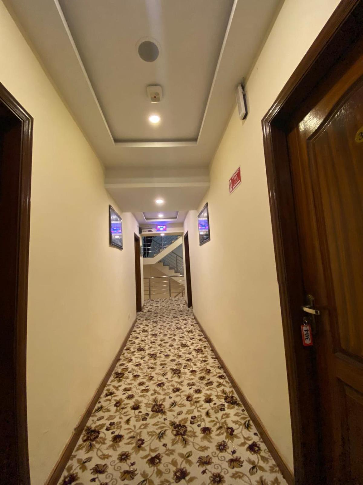Diplomat Hotel Islamabad Eksteriør billede