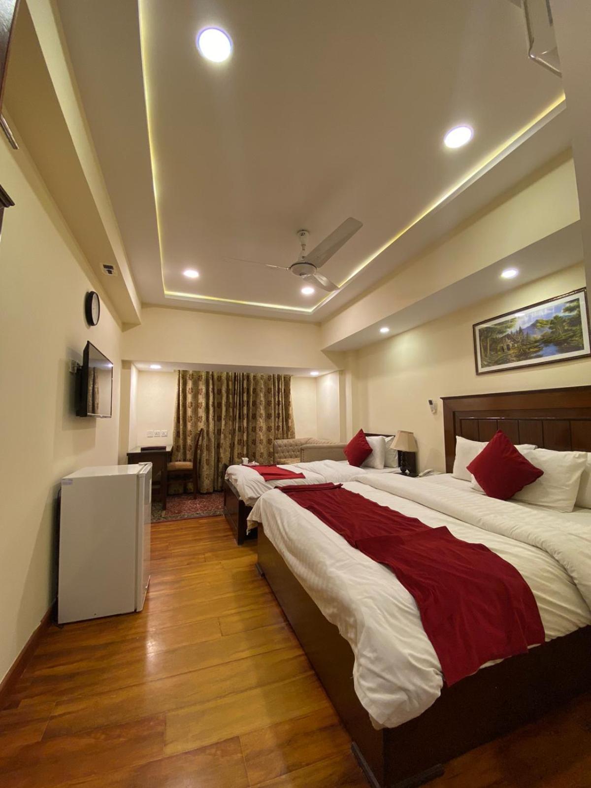 Diplomat Hotel Islamabad Eksteriør billede